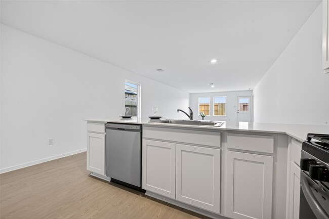 Building Photo - 26807 Rosy Shimmer Ln