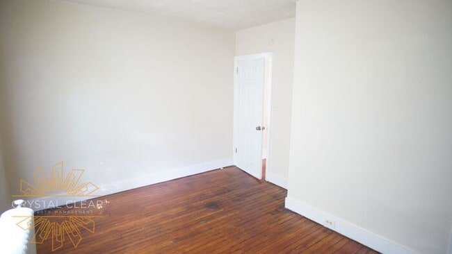 Building Photo - 416 McCabe Ave