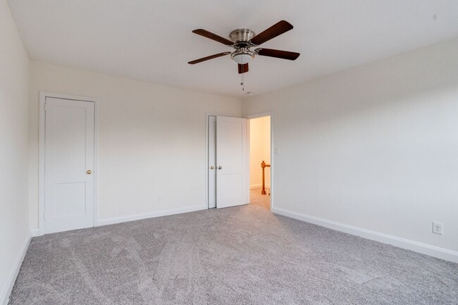 Building Photo - 1809 Glen Ridge Rd