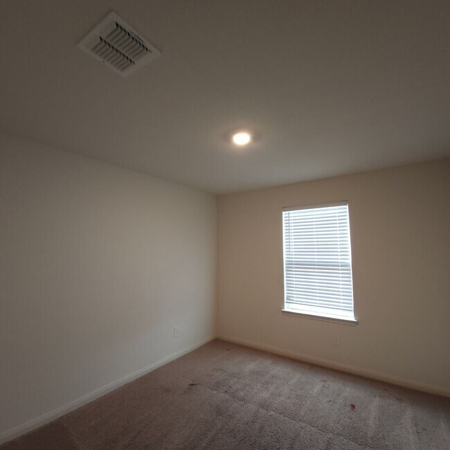 Building Photo - 3006 Citron Garden