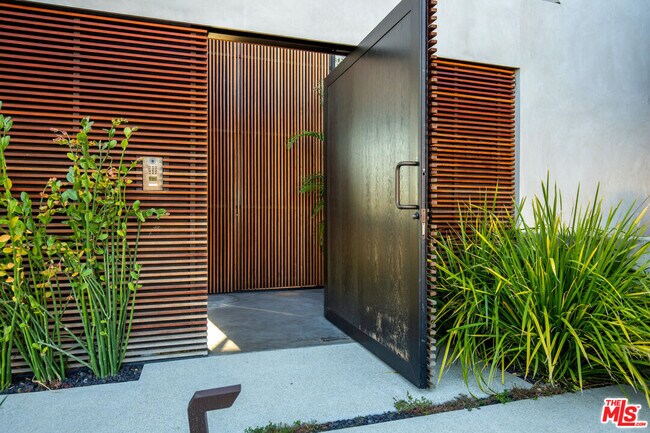 Building Photo - 3715 Wasatch Ave