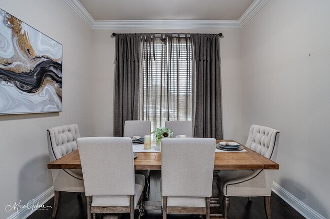 Building Photo - Fully Furnished: Lucien Fields South Shreveport