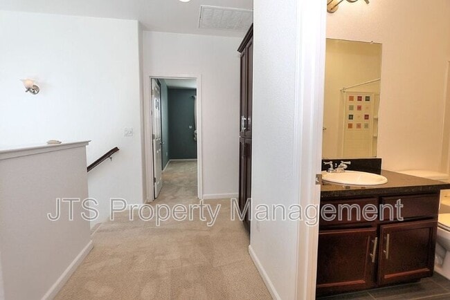 Building Photo - 3428 Trio Ln