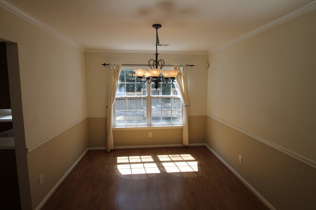 Building Photo - Exclusively Offered by Muse Realty, LLC