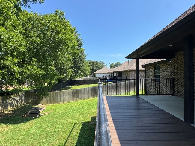 Building Photo - 11248 Fox Trail