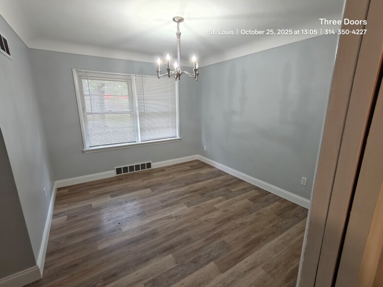 Building Photo - 1737 Parker Rd