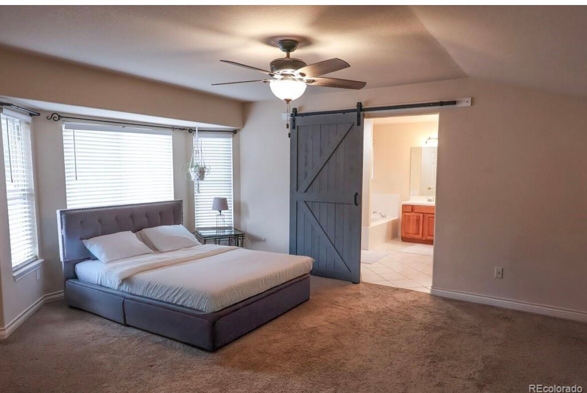 Building Photo - 7627 Halleys Dr