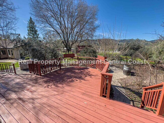 Building Photo - 9393 Eagle Vista Way