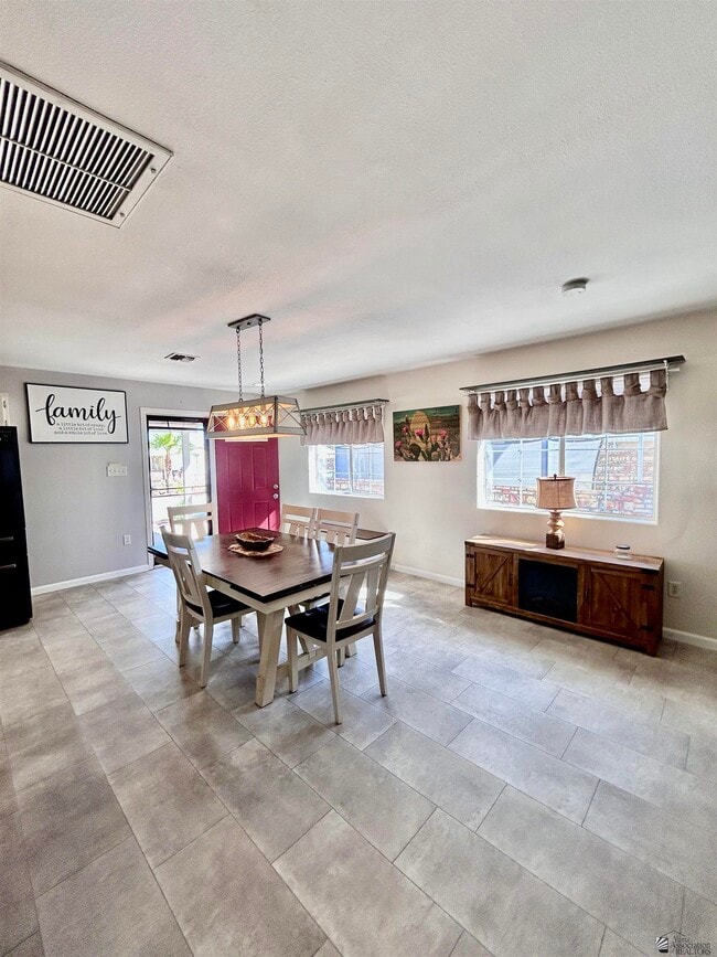 Building Photo - 13407 E 55th St