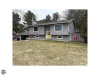 Building Photo - 3134 Horseshoe Dr