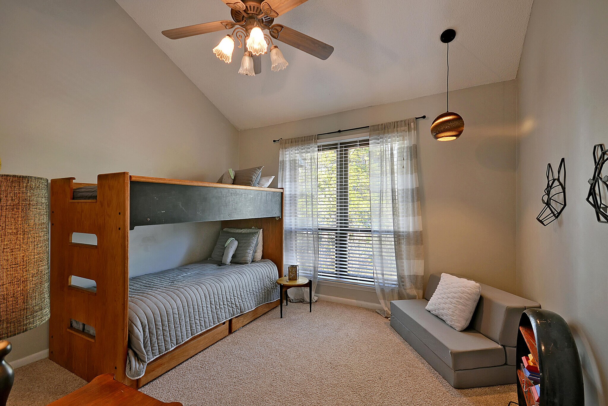 Building Photo - 37 Brighton Cir