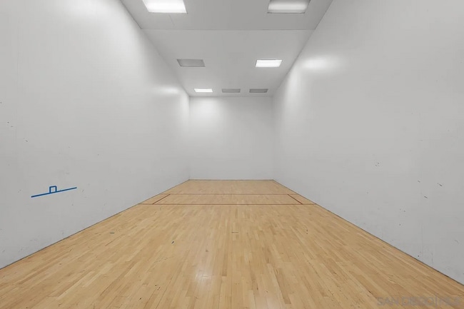 Building Photo - 12015 Alta Carmel Ct