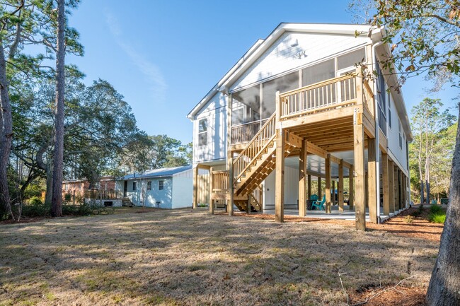 Building Photo - Premiere Oak Island Rental SHORT TERM LEAS...