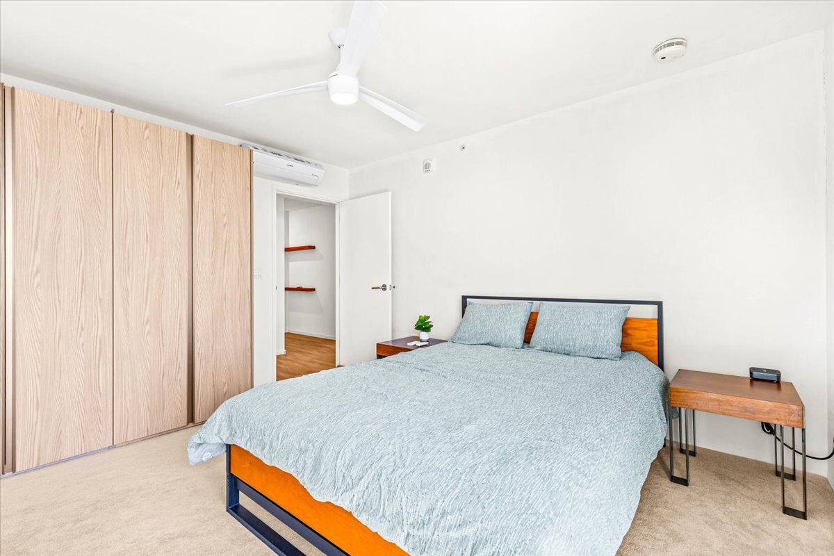 Guest Bedroom - 1631 Kapiolani Blvd