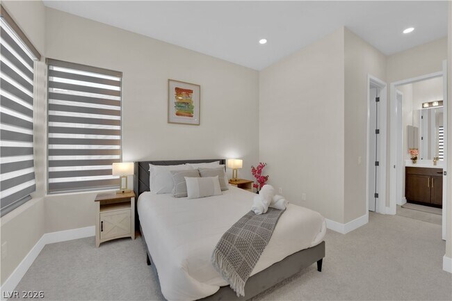 Building Photo - 10663 Stone Ledge Ave