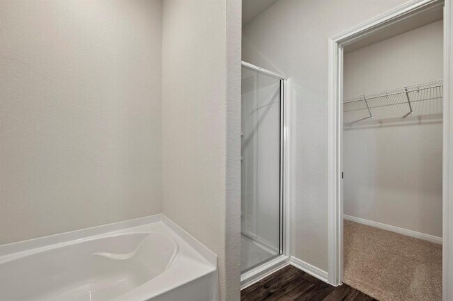 Building Photo - 10415 Red Cardinal Dr