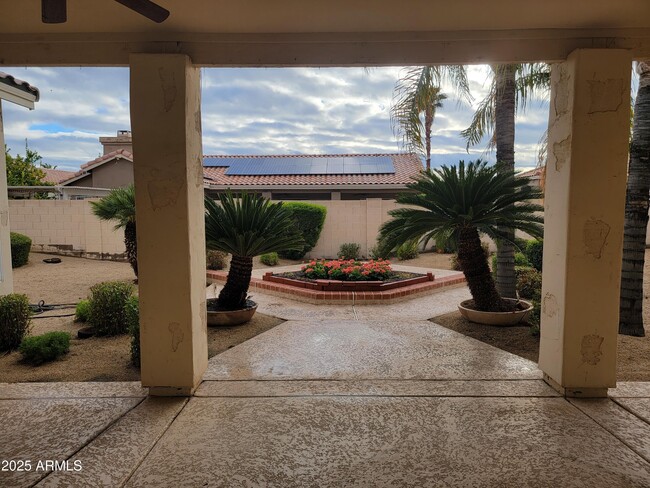 Building Photo - 22373 N 68th Dr