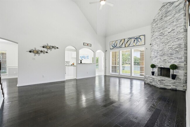 Building Photo - 10926 Wynfield Springs Dr