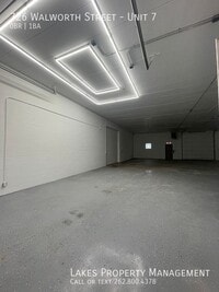Building Photo - 726 Walworth St