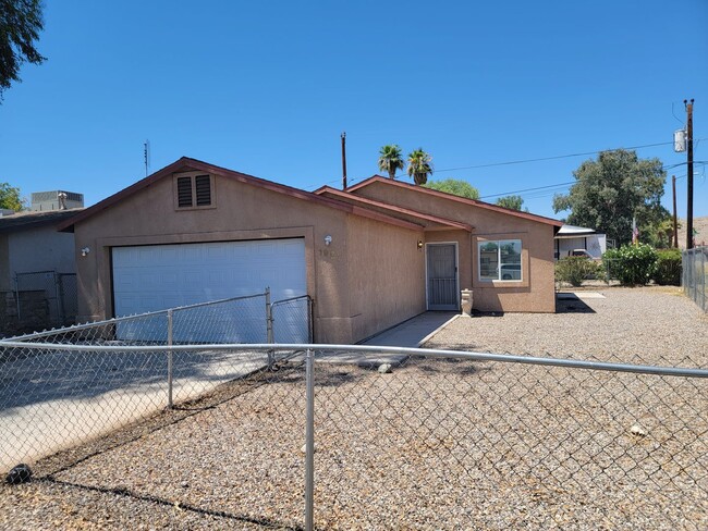 Primary Photo - 3 Bedroom Home in Bullhead City