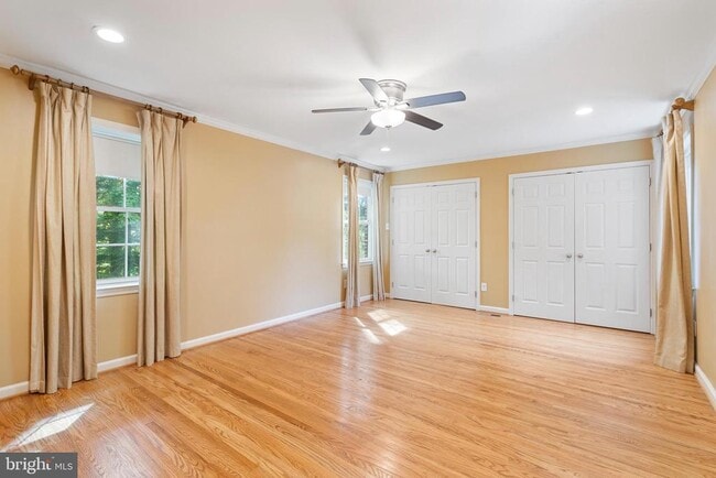 Building Photo - 120 Walker Rd