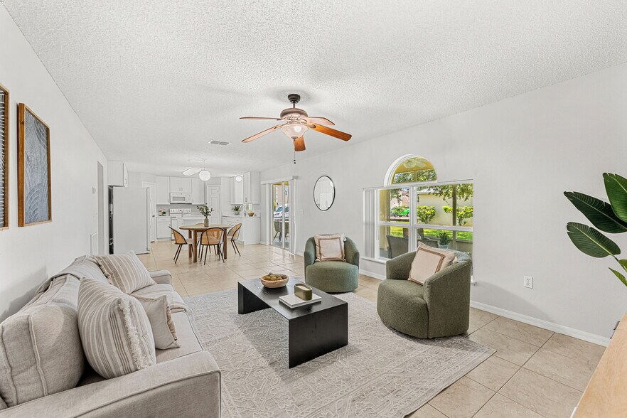 Building Photo - 2223 Dryden Ct