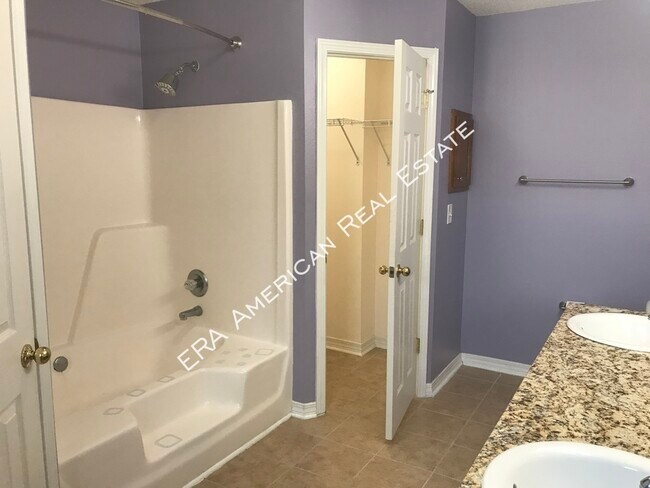 Building Photo - 9971 Parker Lake Cir