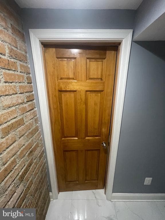 Building Photo - 7814 Saturn Pl