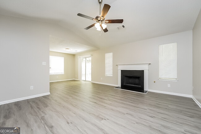 Building Photo - 7127 Hazelwood Dr