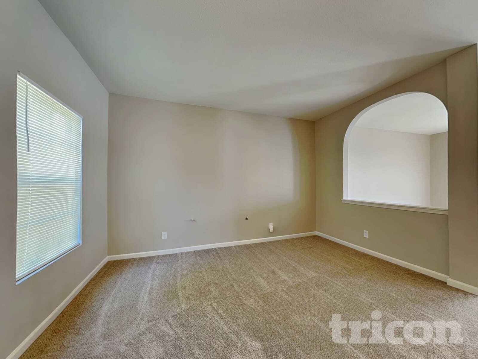Building Photo - 3349 Table Rock Dr