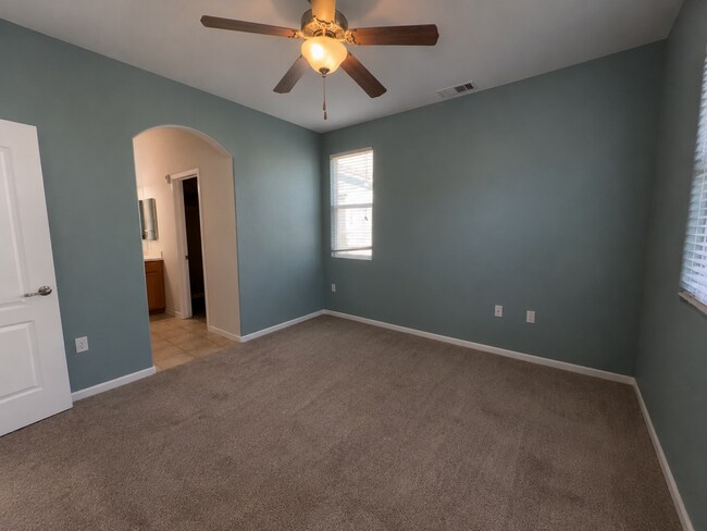Building Photo - 2089 Boccioni Ln