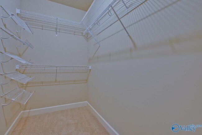 Building Photo - 4905 Saddle Ridge Dr SE