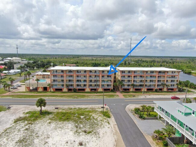 Building Photo - Summerhouse in Mexico Beach
