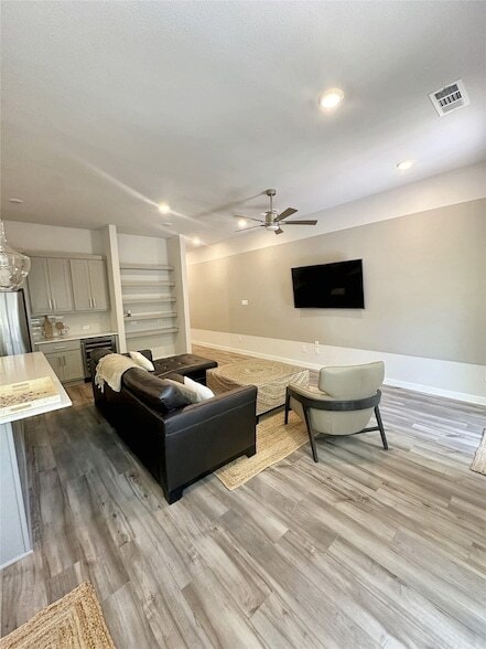 Building Photo - 2309 Rook Dr