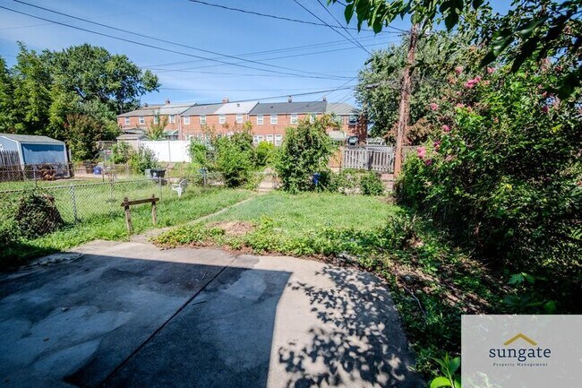 Building Photo - 8322 Loch Raven Blvd
