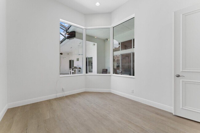 Building Photo - 128 Abondance Dr