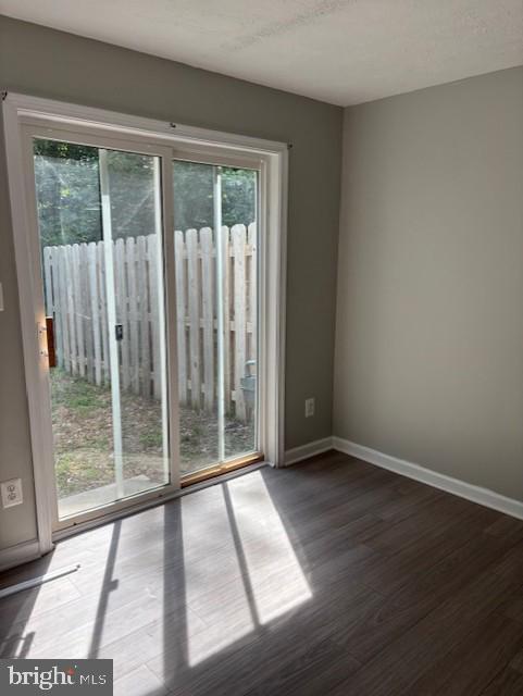 Building Photo - 4258 Normandy Ct