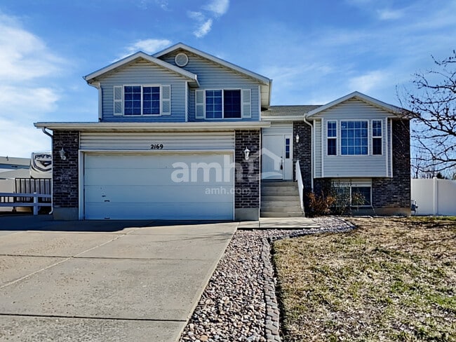 Building Photo - 2169 W 1520 N