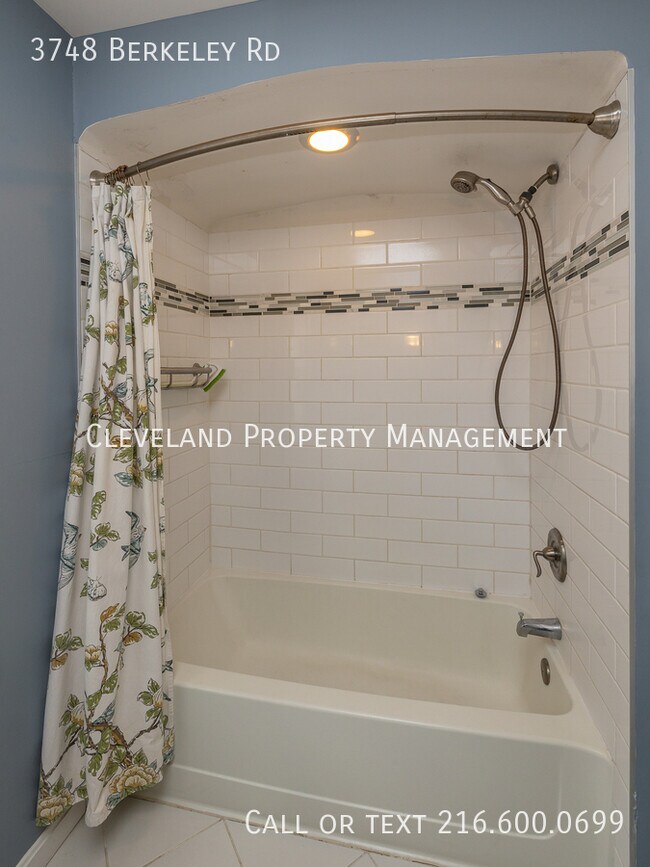 Building Photo - 3748 Berkeley Rd