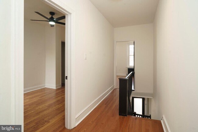 Building Photo - 1208 S Carlisle St