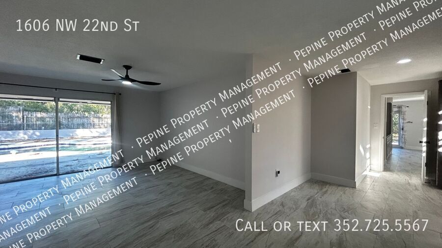 Building Photo - 1606 NW 22nd St