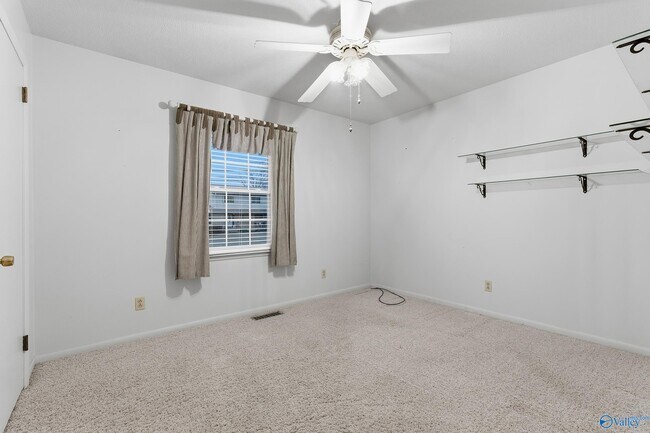 Building Photo - 8024 Lauderdale Rd SW