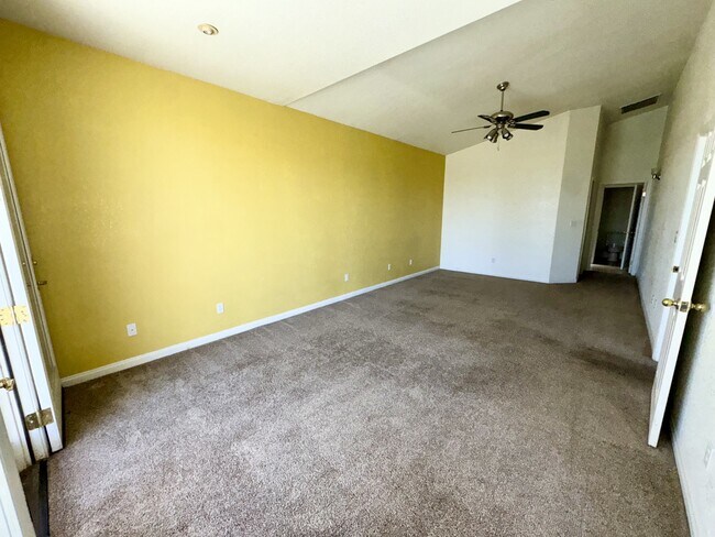 Building Photo - 20796 Village Pkwy