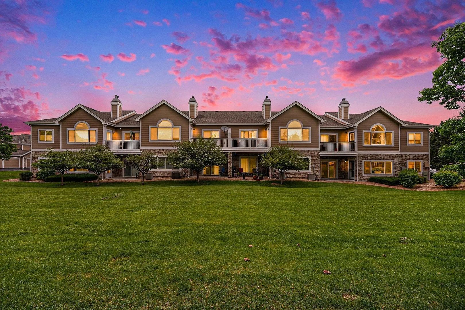 Building Photo - 2927 W 119th Ave