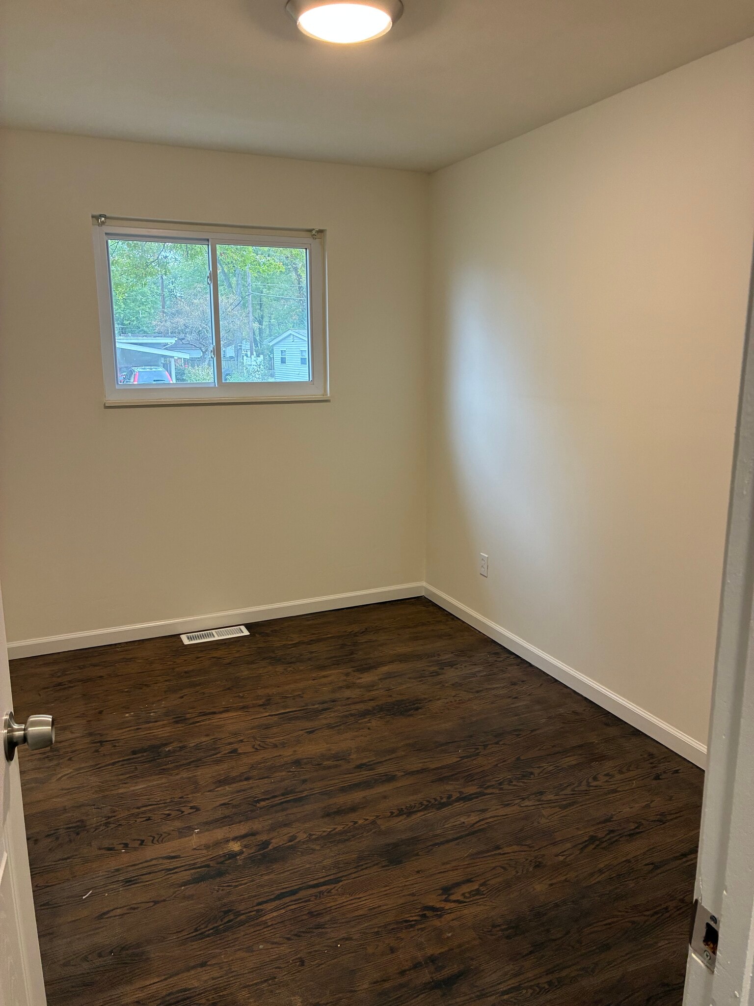 Building Photo - 1285 Pamela Dr