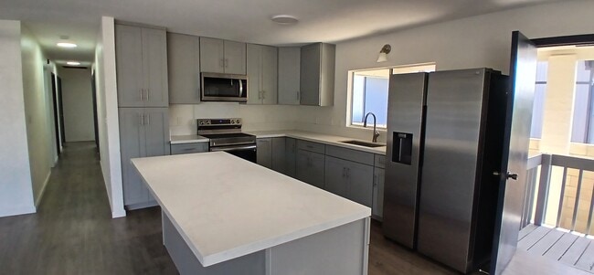 Building Photo - 6187 May Way