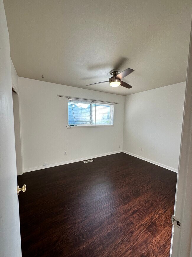 Building Photo - 2002 S 74th East Ave