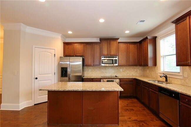 Building Photo - 1660 Jardin Ct