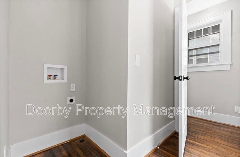 Building Photo - 1411 Marlboro Ave