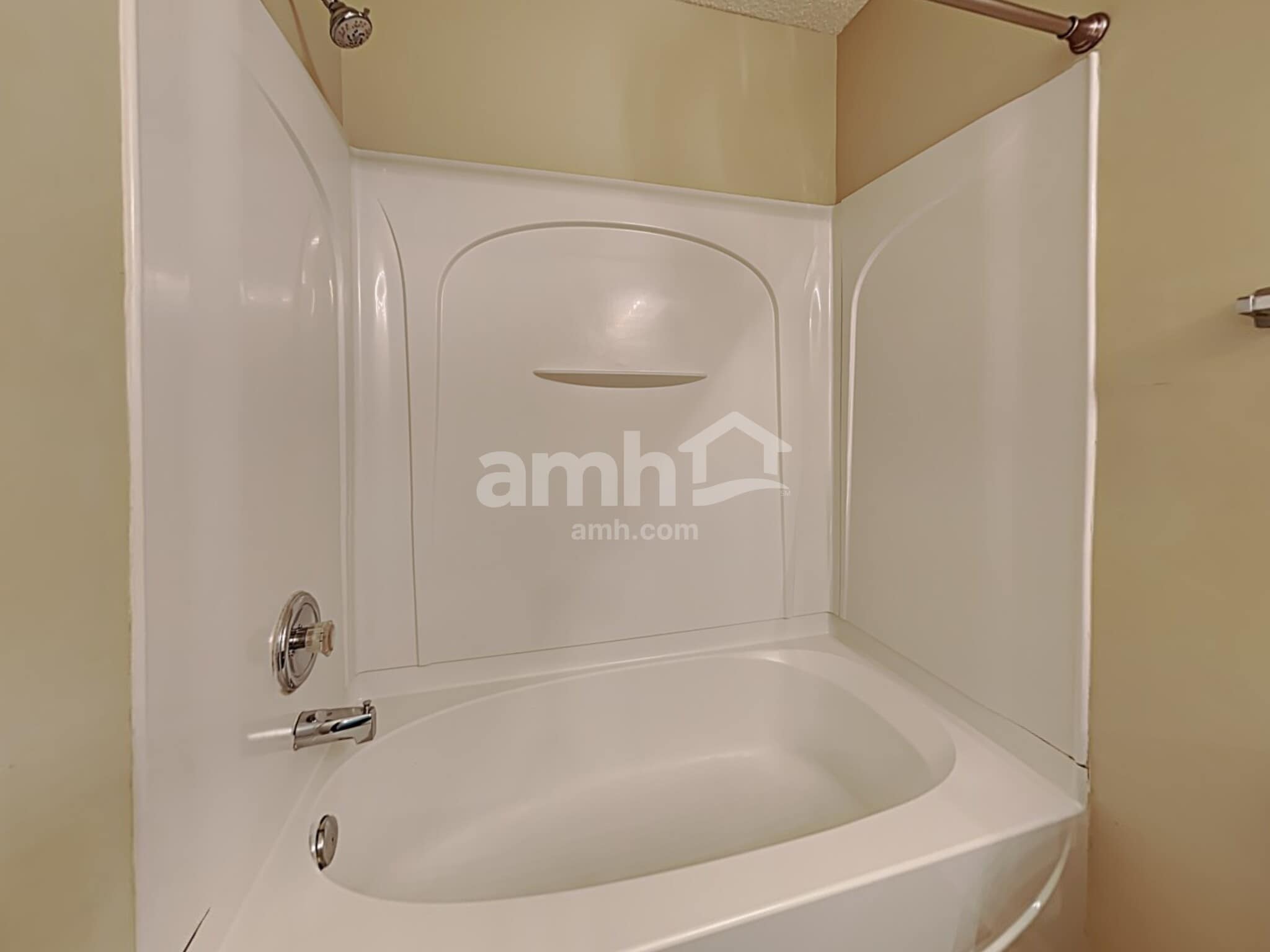 Building Photo - 133 Broken Branch Dr